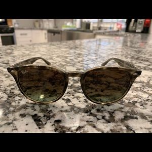 Ray-Ban Highstreet RB4259